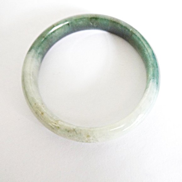 Chinese Jade Jadeite Bangle Bracelet for Small Wrist - Picture 1 of 2